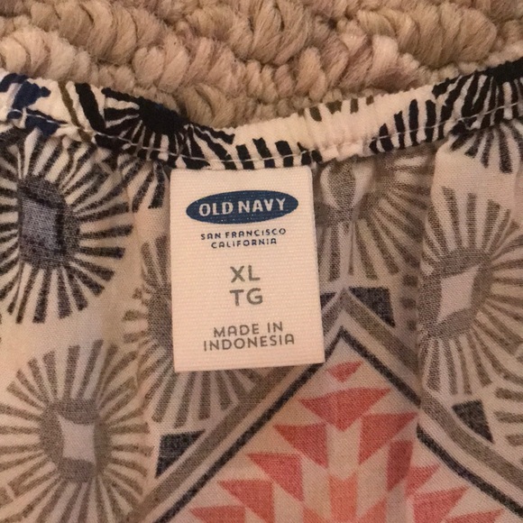 Old Navy romper - Picture 4 of 4